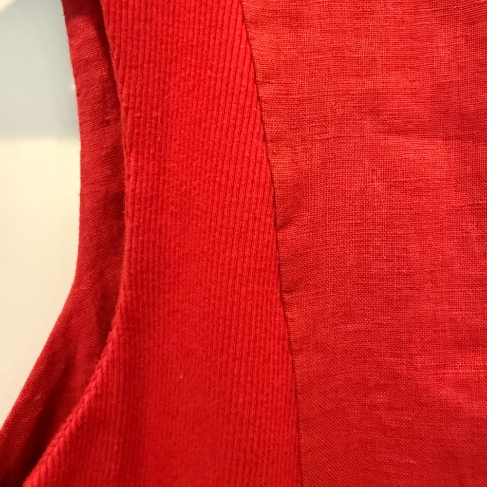 Elegant Red Sleeveless Edgy Linen Dress - Picture 5 of 12